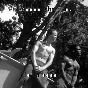 Meet your Posher, Tomas